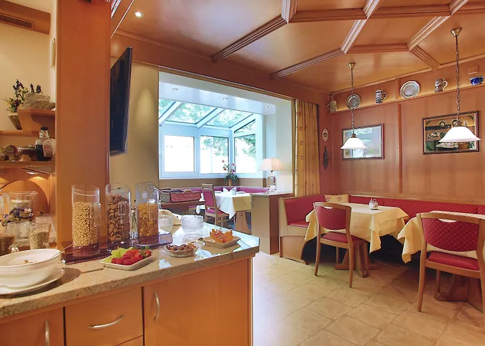 Kriemhild Am Hirschgarten Hotel