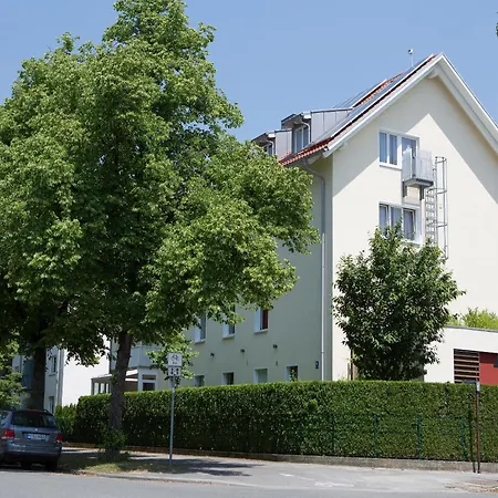 Kriemhild Am Hirschgarten Szálloda 3*