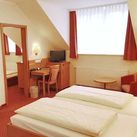 Hotell Kriemhild Am Hirschgarten München