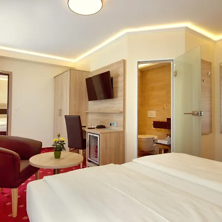 Hotell Kriemhild Am Hirschgarten