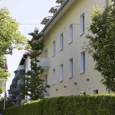 Kriemhild Am Hirschgarten