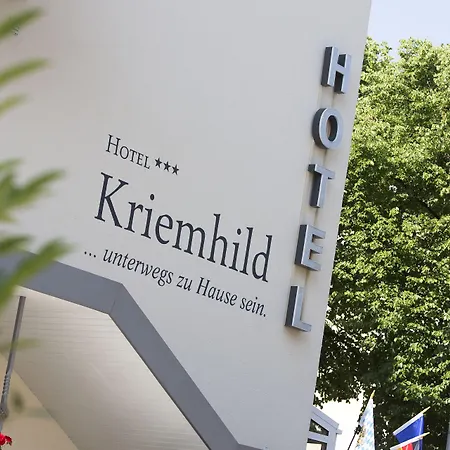 Kriemhild Am Hirschgarten Szálloda