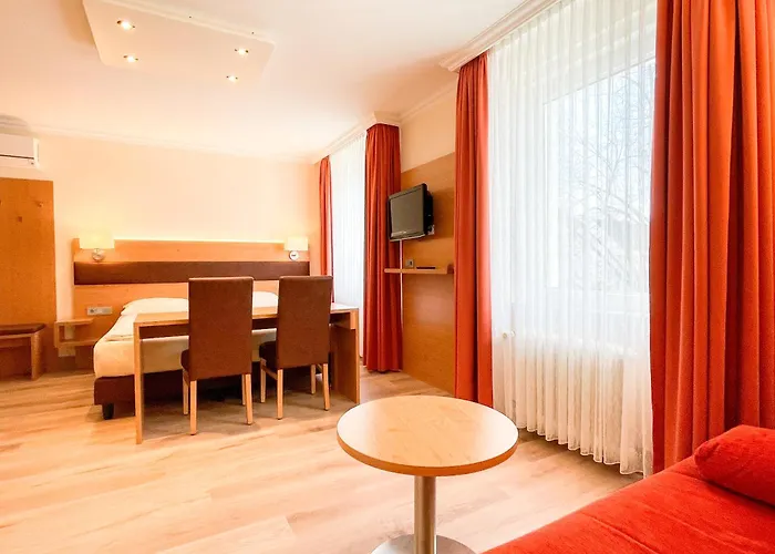 Kriemhild Am Hirschgarten Hotel