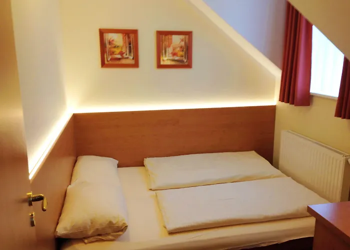 クリームヒルト アム ヒルシュガルテン