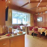 Kriemhild Am Hirschgarten Hotell