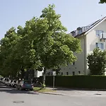 Hotell Kriemhild Am Hirschgarten