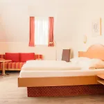 Hotell Kriemhild Am Hirschgarten München