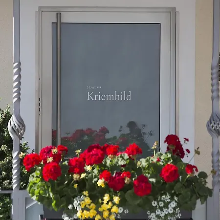 Kriemhild Am Hirschgarten Hotel