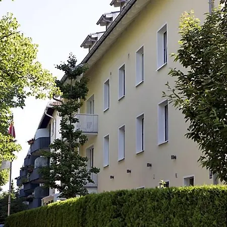 Kriemhild Am Hirschgarten Munich